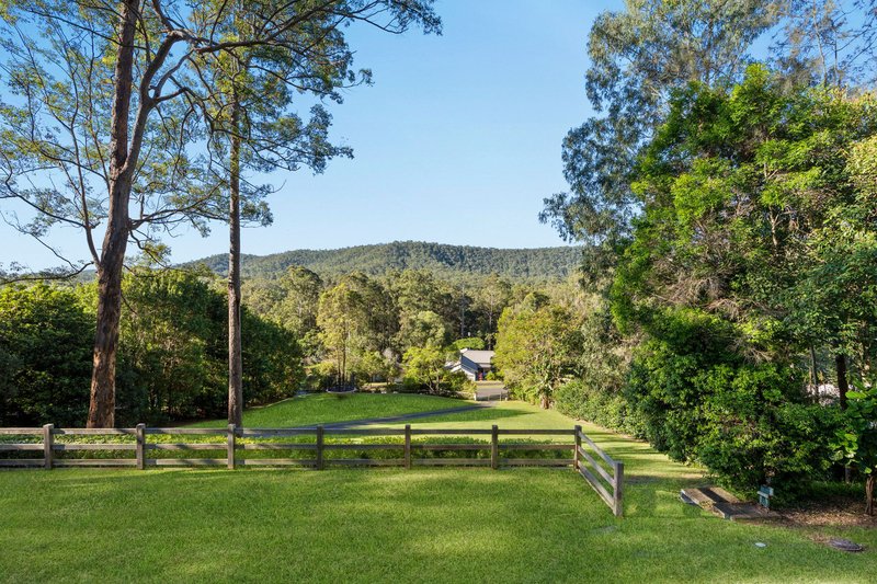Photo - 50-52 The Oval Drive, Mount Nathan QLD 4211 - Image 4