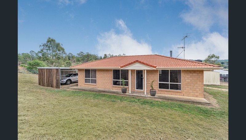 Photo - 50-54 Markwell Dr , Kooralbyn QLD 4285 - Image 1