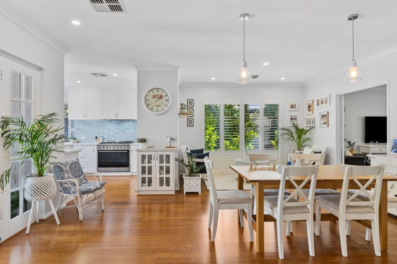 Photo - 50 Ada Street, Watermans Bay WA 6020 - Image 7