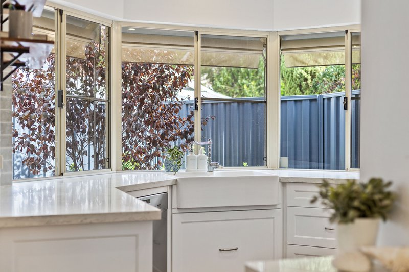 Photo - 50 Ada Street, Watermans Bay WA 6020 - Image 11