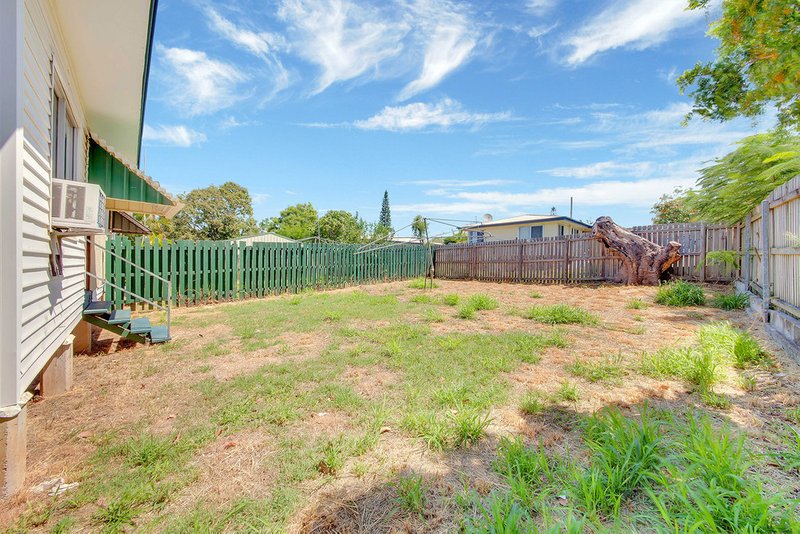 Photo - 50 Aerodrome Road, Clinton QLD 4680 - Image 11