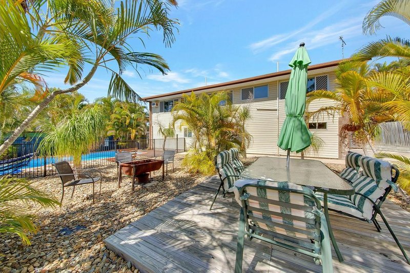 Photo - 50 Alkina Crescent, Boyne Island QLD 4680 - Image 6