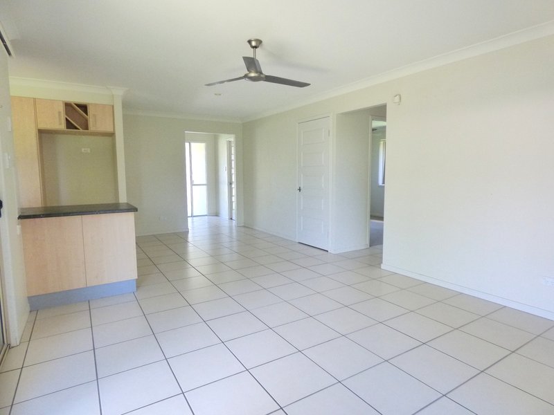 Photo - 50 Almond Way, Bellmere QLD 4510 - Image 3