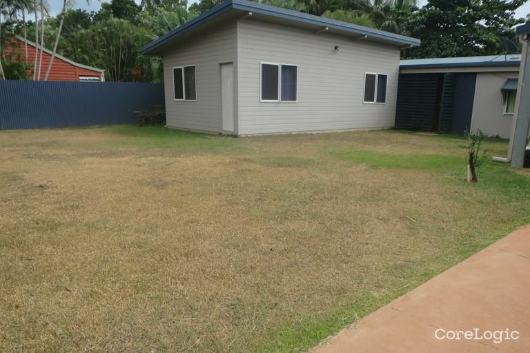 Photo - 50 Alstonia Drive, Nanum QLD 4874 - Image 3