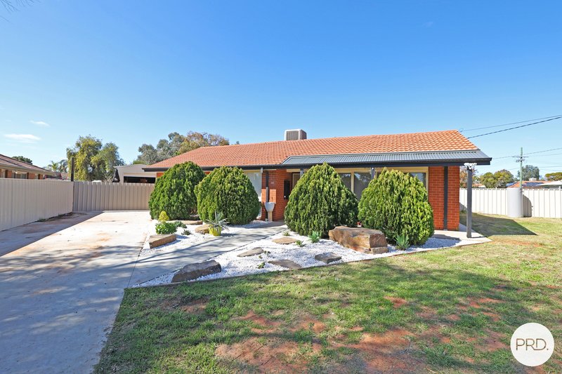 Photo - 50 Ambleside Crescent, Mildura VIC 3500 - Image 2