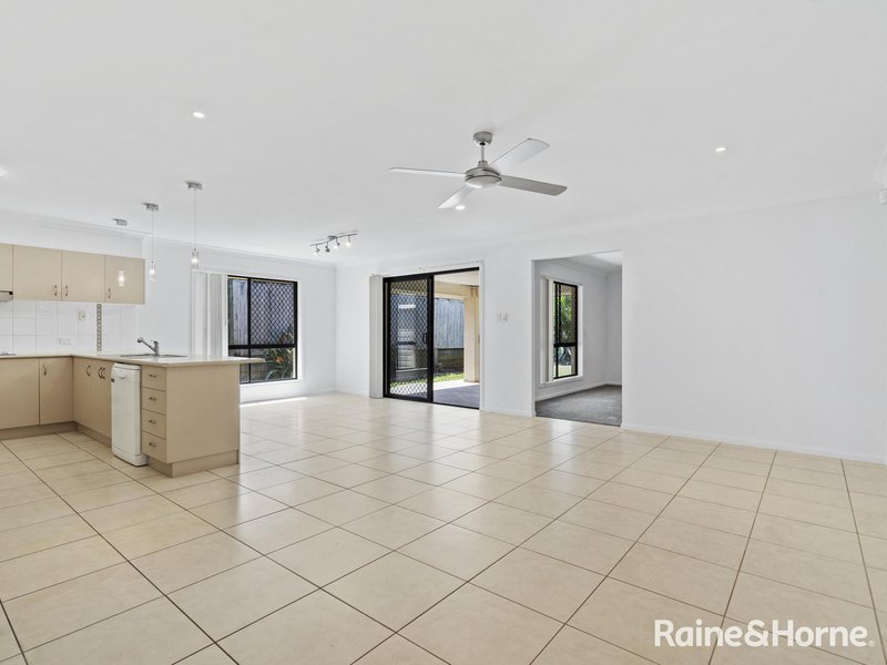 Photo - 50 Aquila Street, Redland Bay QLD 4165 - Image 3