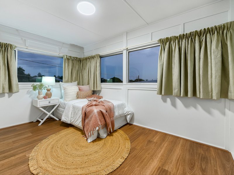 Photo - 50 Armentieres Street, Kedron QLD 4031 - Image 12