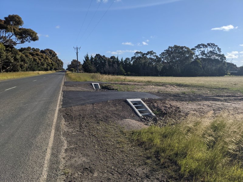 Photo - 50 Avalon Road, Avalon VIC 3212 - Image 5