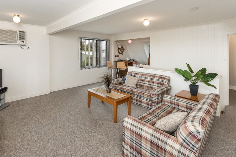 Photo - 50 Bayview Road, Clayton Bay SA 5256 - Image 5