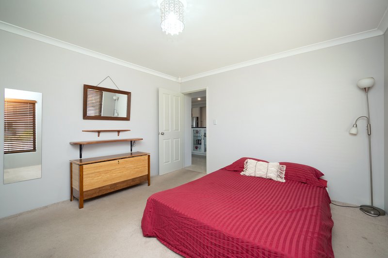 Photo - 50 Belhaven Terrace, Quinns Rocks WA 6030 - Image 7