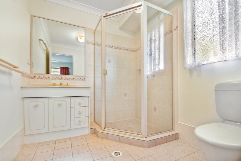 Photo - 50 Bellevue Drive, Little Mountain QLD 4551 - Image 8