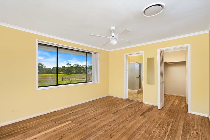 Photo - 50 Bellfield Avenue, Rossmore NSW 2557 - Image 6