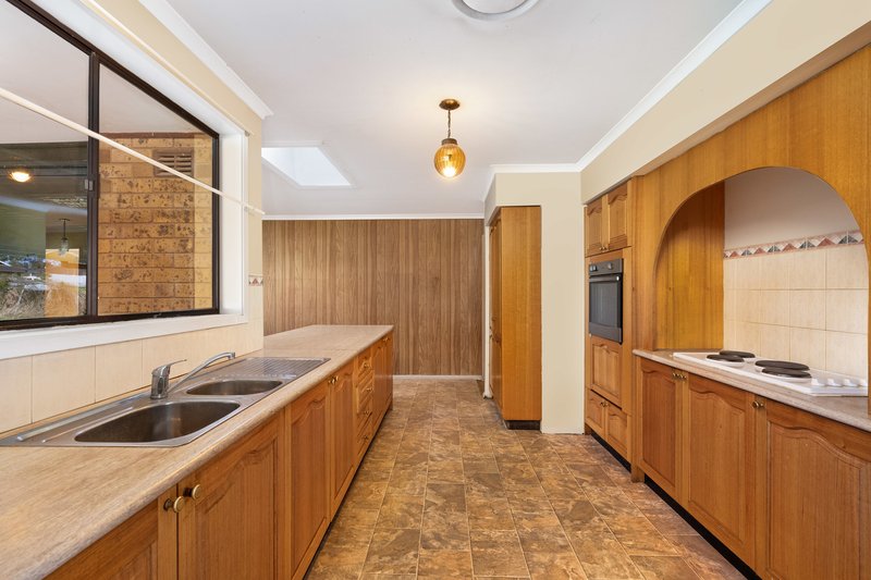 Photo - 50 Bellfield Avenue, Rossmore NSW 2557 - Image 9