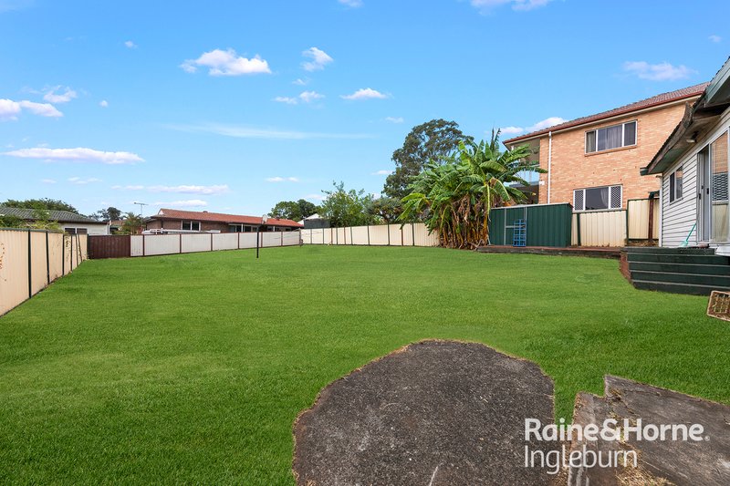 Photo - 50 Belmont Road, Glenfield NSW 2167 - Image 10