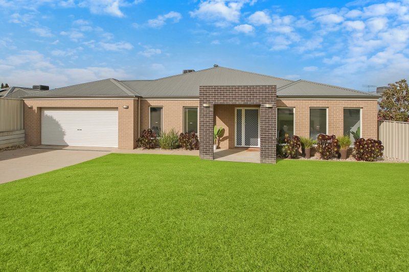 Photo - 50 Brewer Drive, West Wodonga VIC 3690 - Image