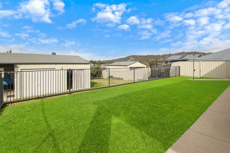 Photo - 50 Brewer Drive, West Wodonga VIC 3690 - Image 23