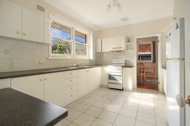 Photo - 50 Brooker Street, Tarrawanna NSW 2518 - Image 4