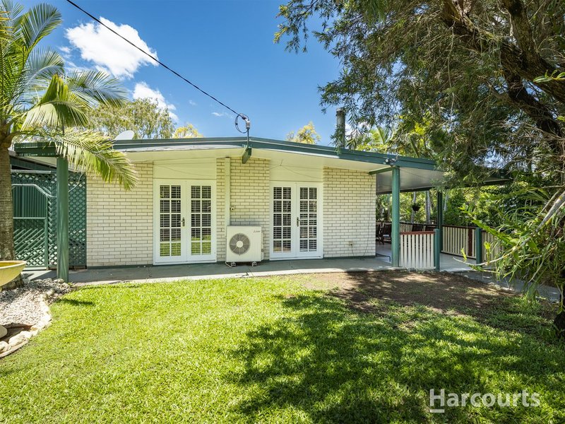 Photo - 50 Carwell Avenue, Petrie QLD 4502 - Image 2