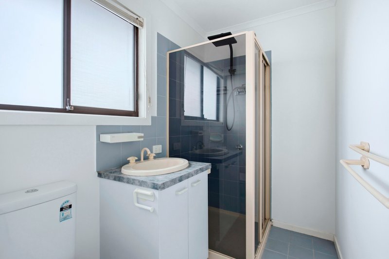 Photo - 50 Central Avenue, Altona Meadows VIC 3028 - Image 10