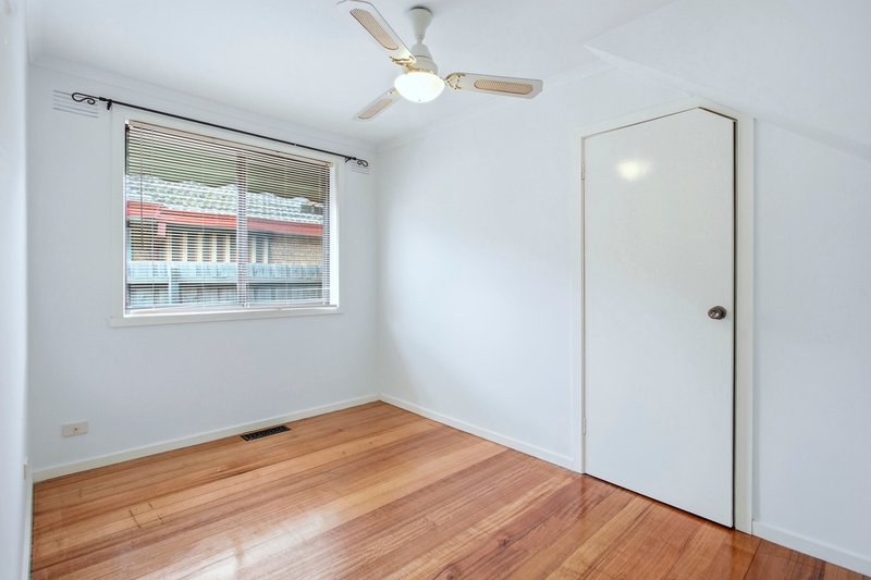 Photo - 50 Central Avenue, Altona Meadows VIC 3028 - Image 13