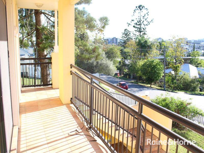 Photo - 50 Central Avenue, Indooroopilly QLD 4068 - Image 10