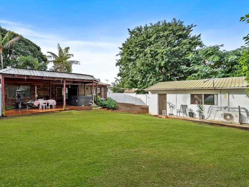 Photo - 50 Charles Canty Drive, Wellington Point QLD 4160 - Image 15