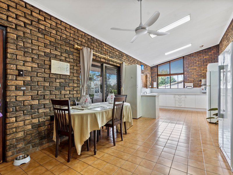 Photo - 50 Charles Canty Drive, Wellington Point QLD 4160 - Image 16