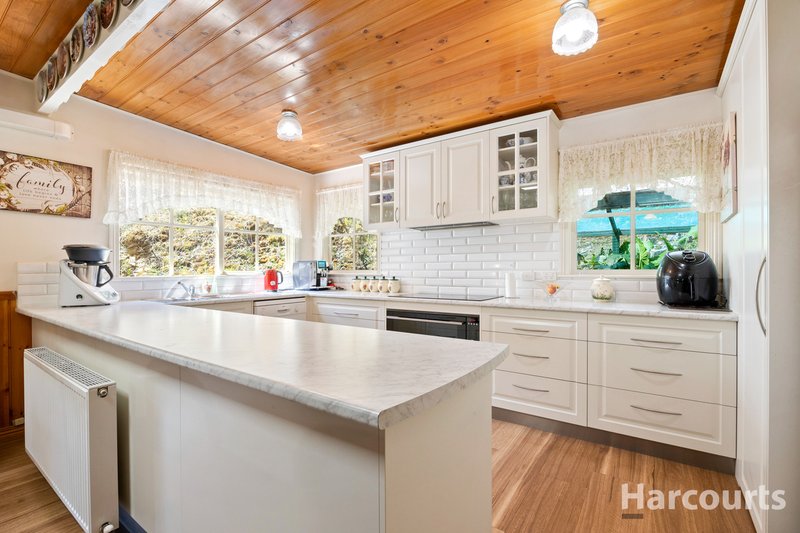 Photo - 50 Church Hill Road, Walhalla VIC 3825 - Image 2