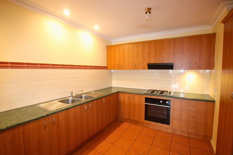 Photo - 50 Collier Crescent, Brunswick West VIC 3055 - Image 5