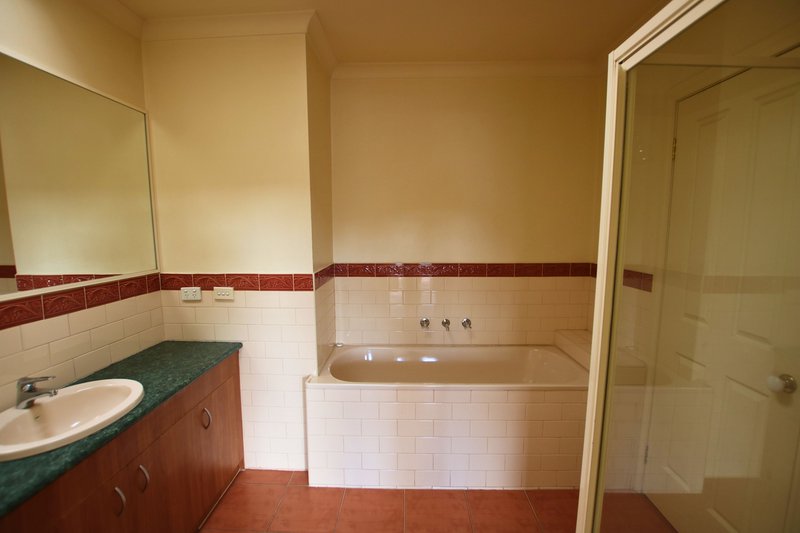 Photo - 50 Collier Crescent, Brunswick West VIC 3055 - Image 8