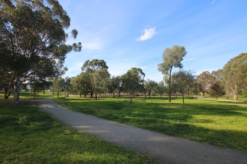 Photo - 50 Collier Crescent, Brunswick West VIC 3055 - Image 17