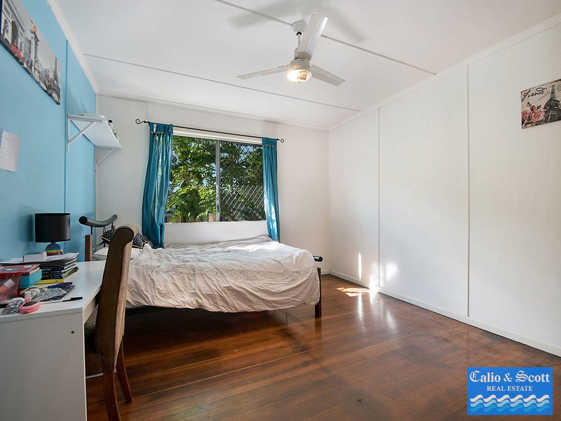 Photo - 50 Connaught Street, Sandgate QLD 4017 - Image 7