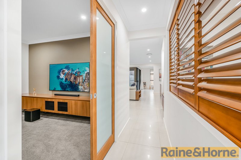 Photo - 50 Corvus Way, Box Hill NSW 2765 - Image 6