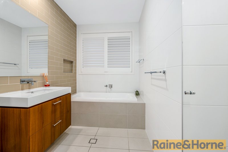 Photo - 50 Corvus Way, Box Hill NSW 2765 - Image 15