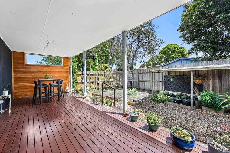 Photo - 50 Cosier Drive, Noble Park VIC 3174 - Image 15