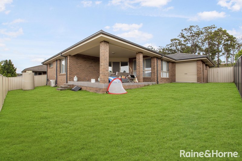 Photo - 50 Craighill Crescent, Cameron Park NSW 2285 - Image 16