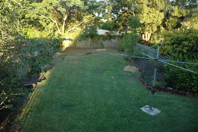 Photo - 50 Cross Street, Fairfield QLD 4103 - Image 11