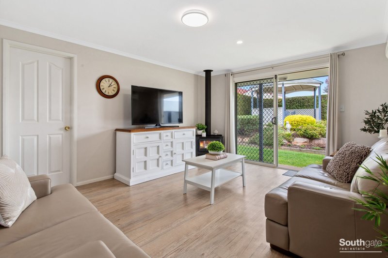 Photo - 50 Dalkeith Road, Seaford Rise SA 5169 - Image 2