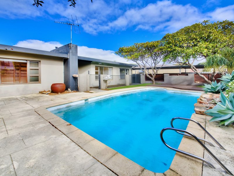 Photo - 50 David Street, Yokine WA 6060 - Image 2