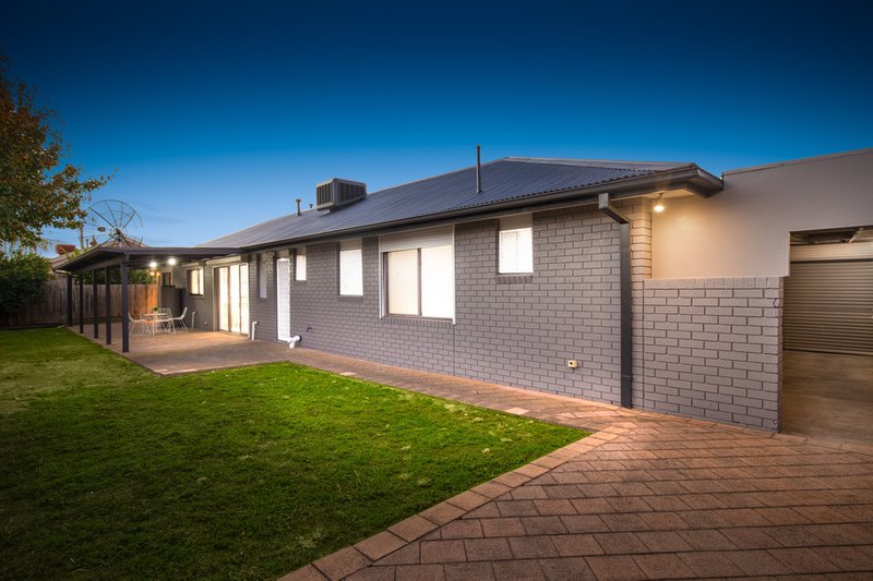 Photo - 50 Dona Drive, Hoppers Crossing VIC 3029 - Image 15