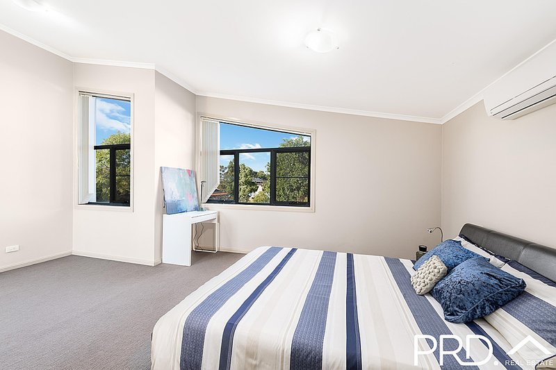 Photo - 50 Dowding Street, Panania NSW 2213 - Image 6