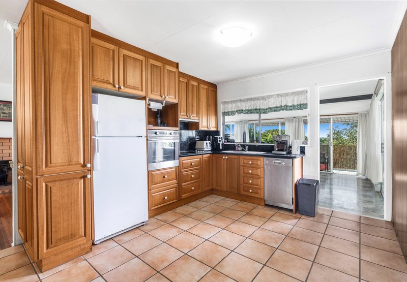 Photo - 50 Erica Street, Cannon Hill QLD 4170 - Image 5