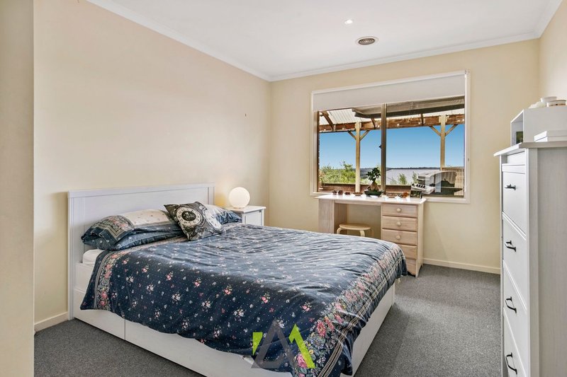 Photo - 50 Escarpment Drive, Frankston South VIC 3199 - Image 10