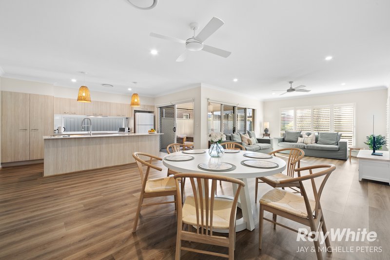 Photo - 50 Eversleigh Road, Scarborough QLD 4020 - Image 2