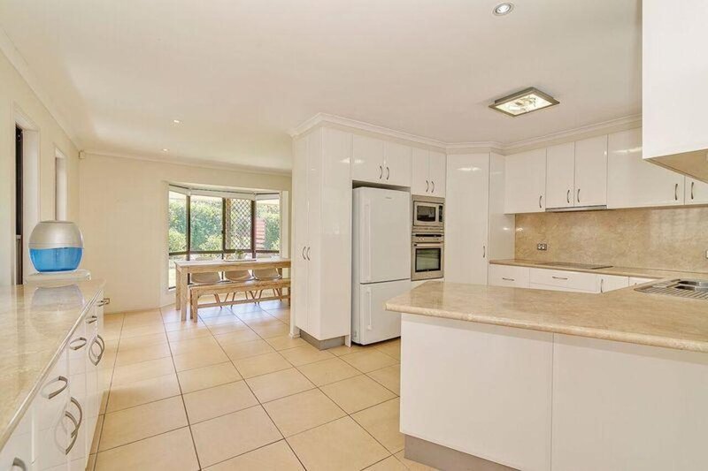 Photo - 50 Exilis Street, Rochedale South QLD 4123 - Image 6