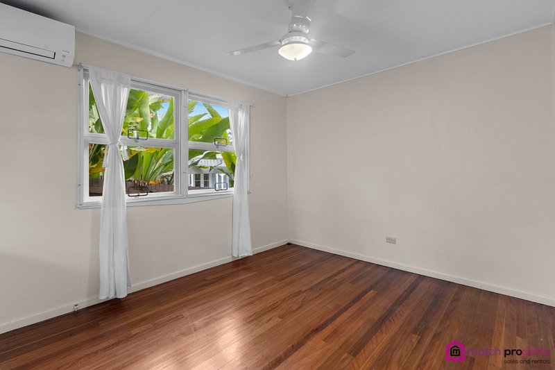 Photo - 50 Fawkner Street, Chapel Hill QLD 4069 - Image 10