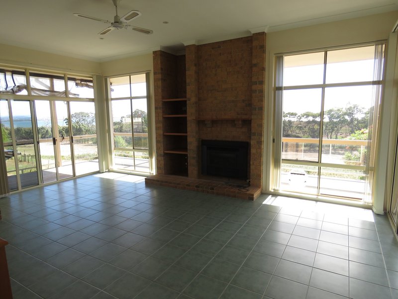 Photo - 50 Fullarton Drive, Paynesville VIC 3880 - Image 3