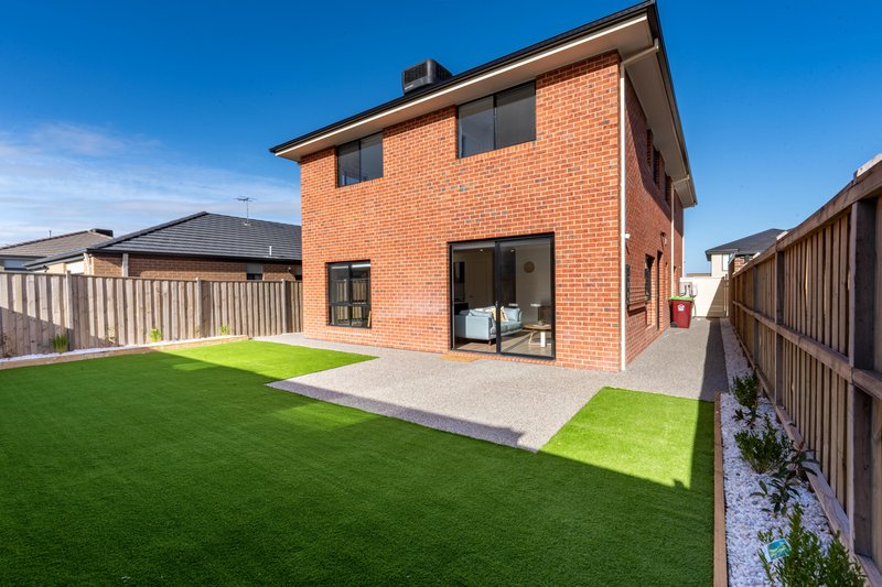 Photo - 50 Garrard Crescent, Clyde VIC 3978 - Image 15