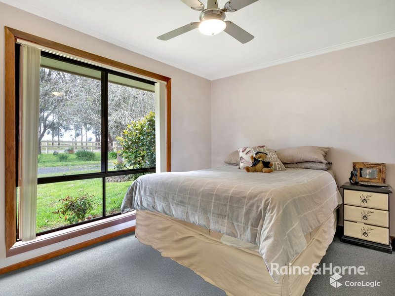 Photo - 50 Gillespies Ln , Ballan VIC 3342 - Image 6