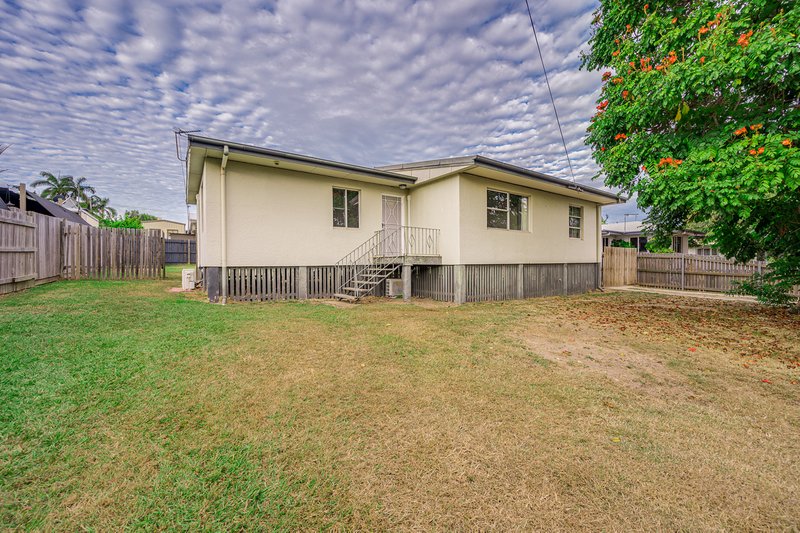 Photo - 50 Golding Street, Barney Point QLD 4680 - Image 6